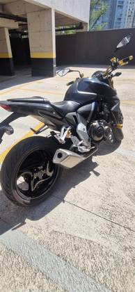 HONDA CB 1000R 